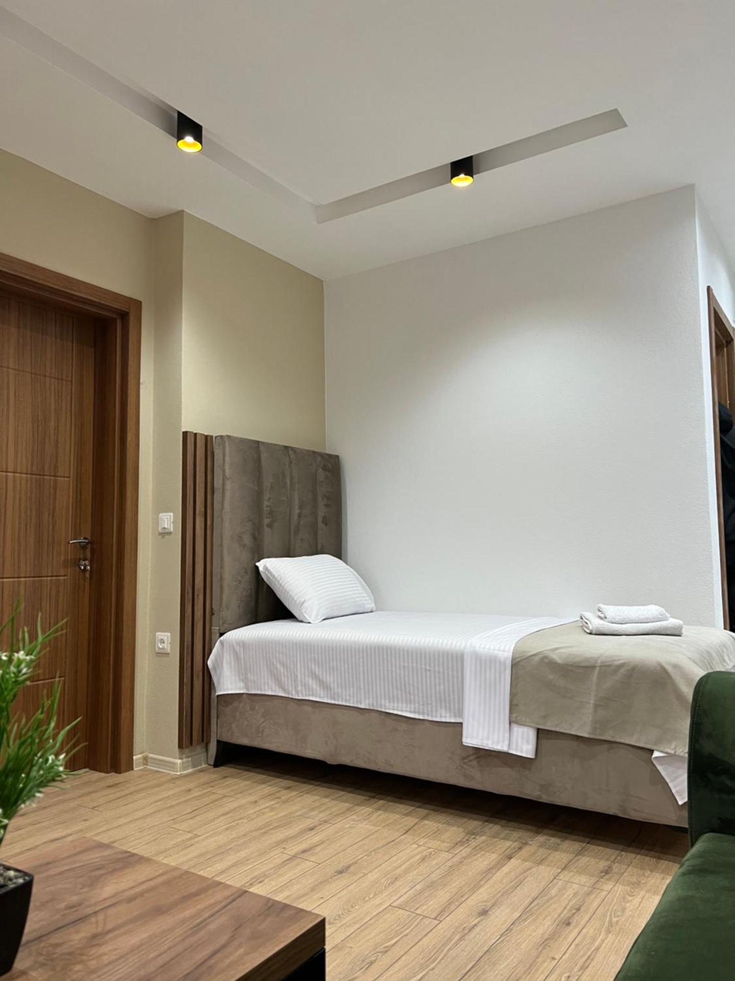 Apartments Duran Ulcinj Luaran gambar